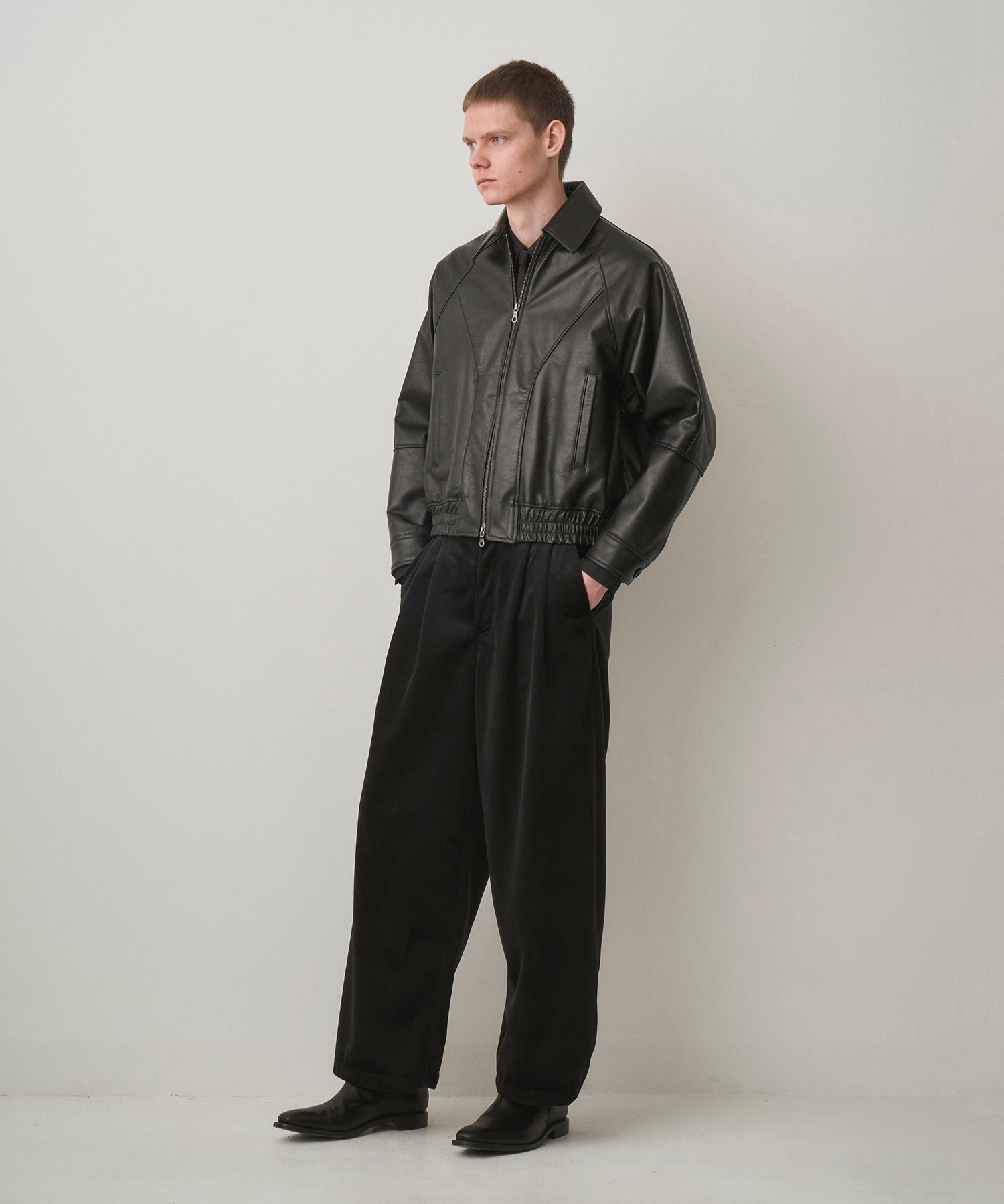 VEIL LEATHER JACKET（BLACK）