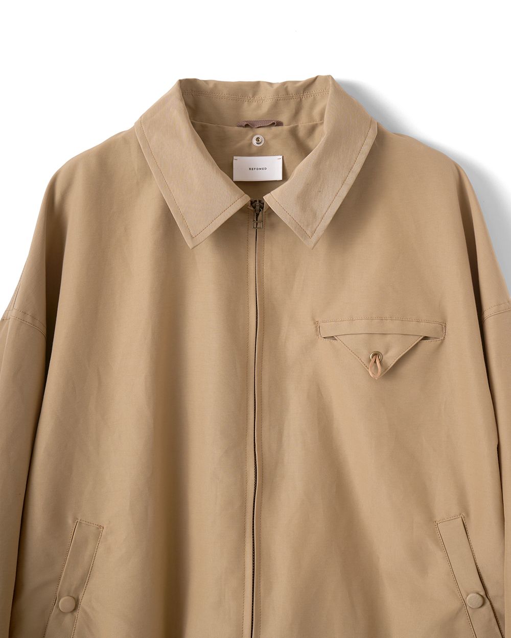 DOKA NYLON JACKET "TARP"（BEIGE）