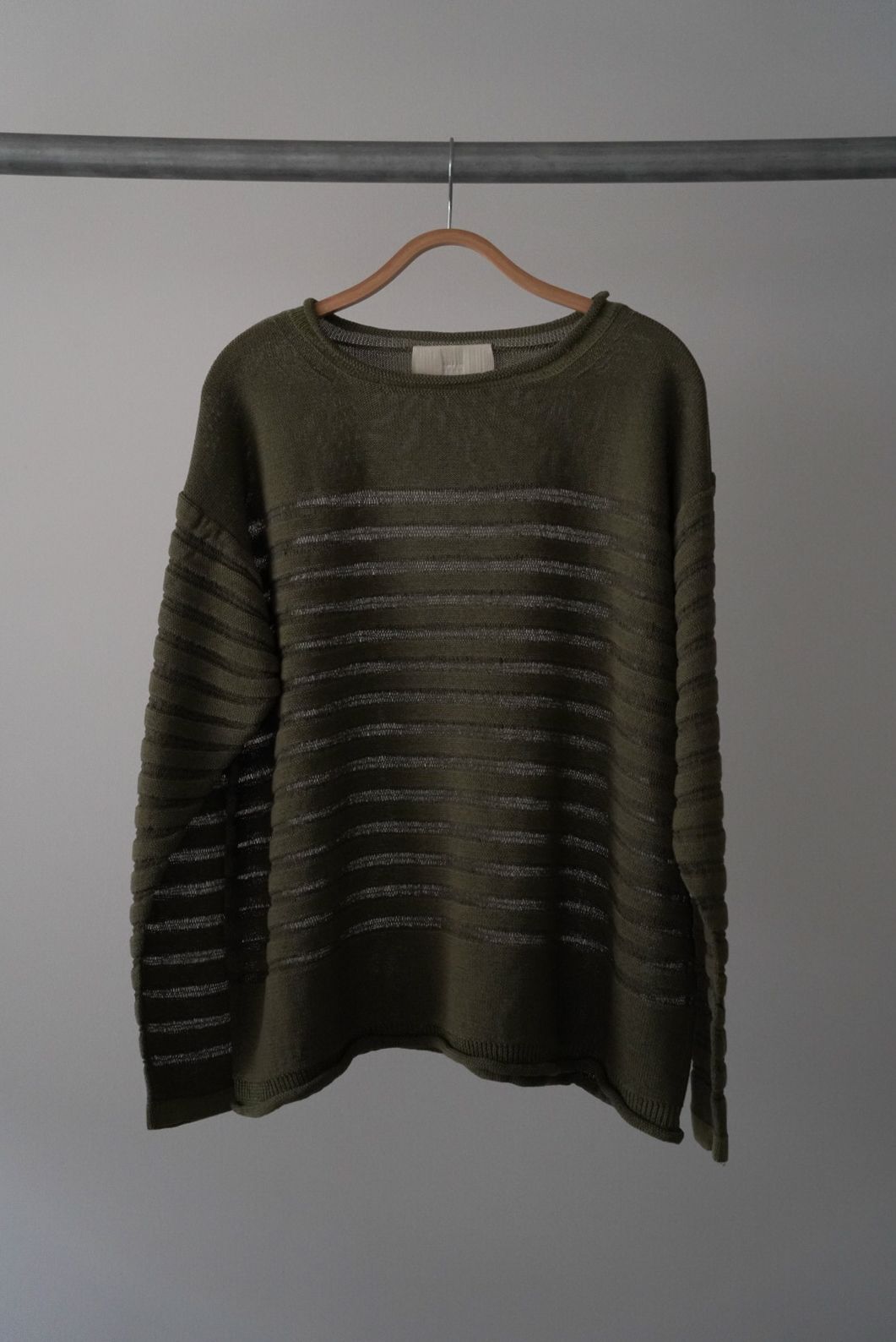 PANEL BORDER SWEATER（KHAKI）