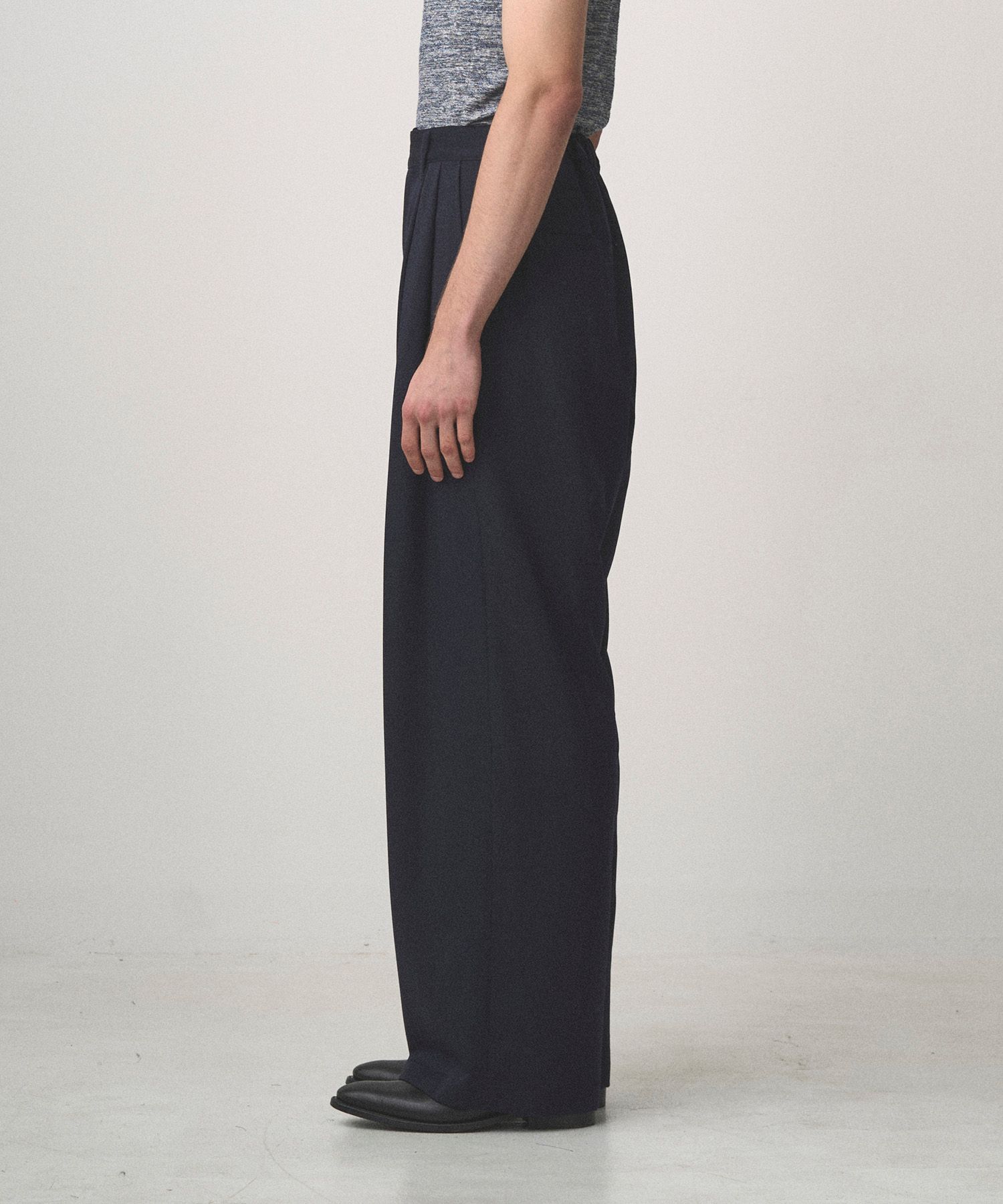 EXTREME WIDE PINSTRIPE PANTS（NAVY）