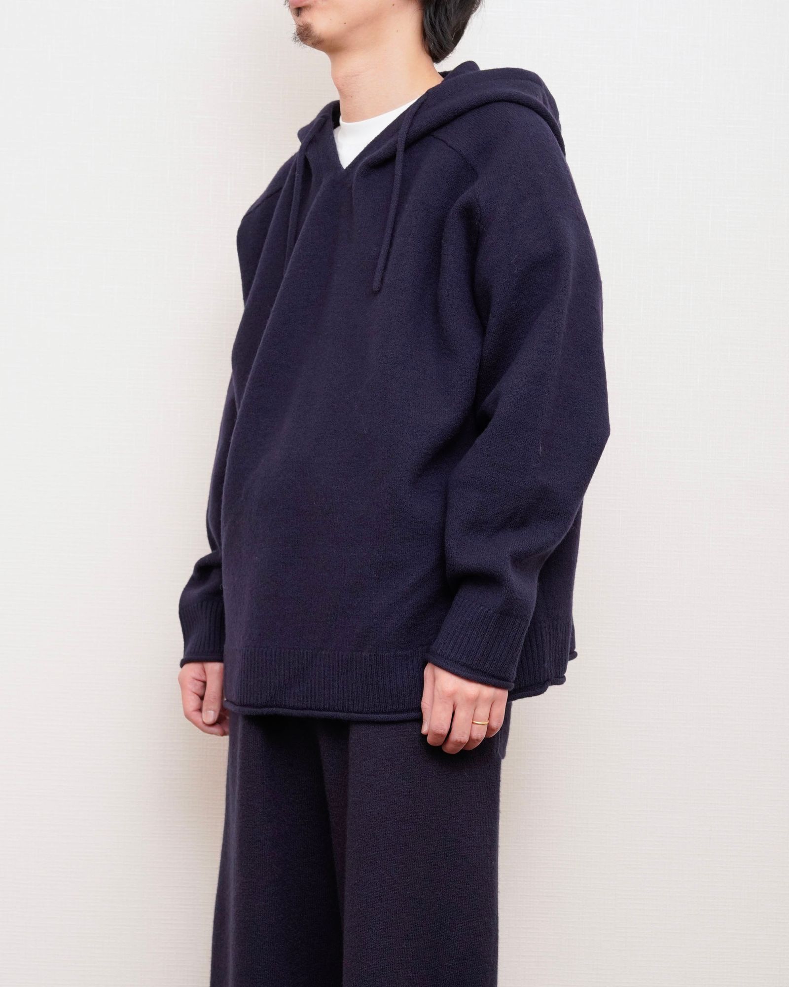 FELTED MERINO WOOL FOODIE KNIT（NAVY）