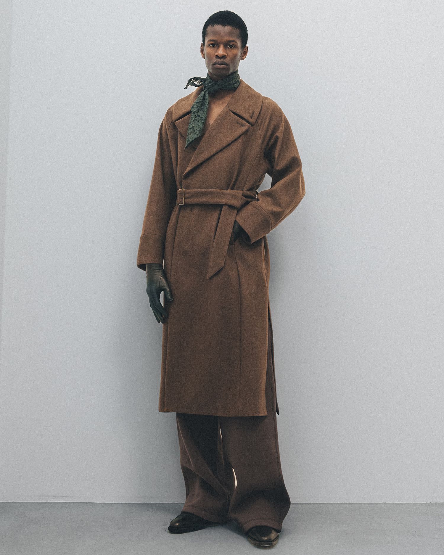 BELTED OVER COAT（BROWN）