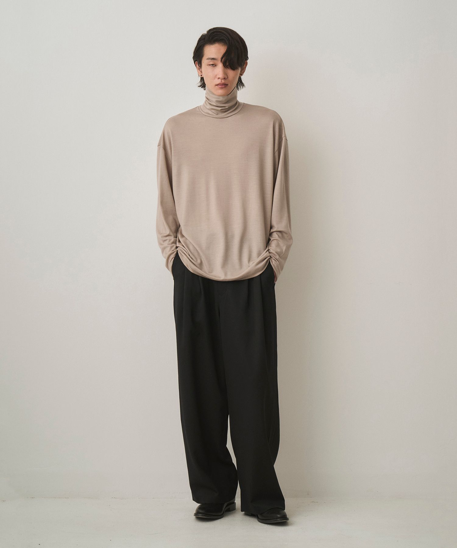 WASHABLE WOOL TURTLE（ECRU）
