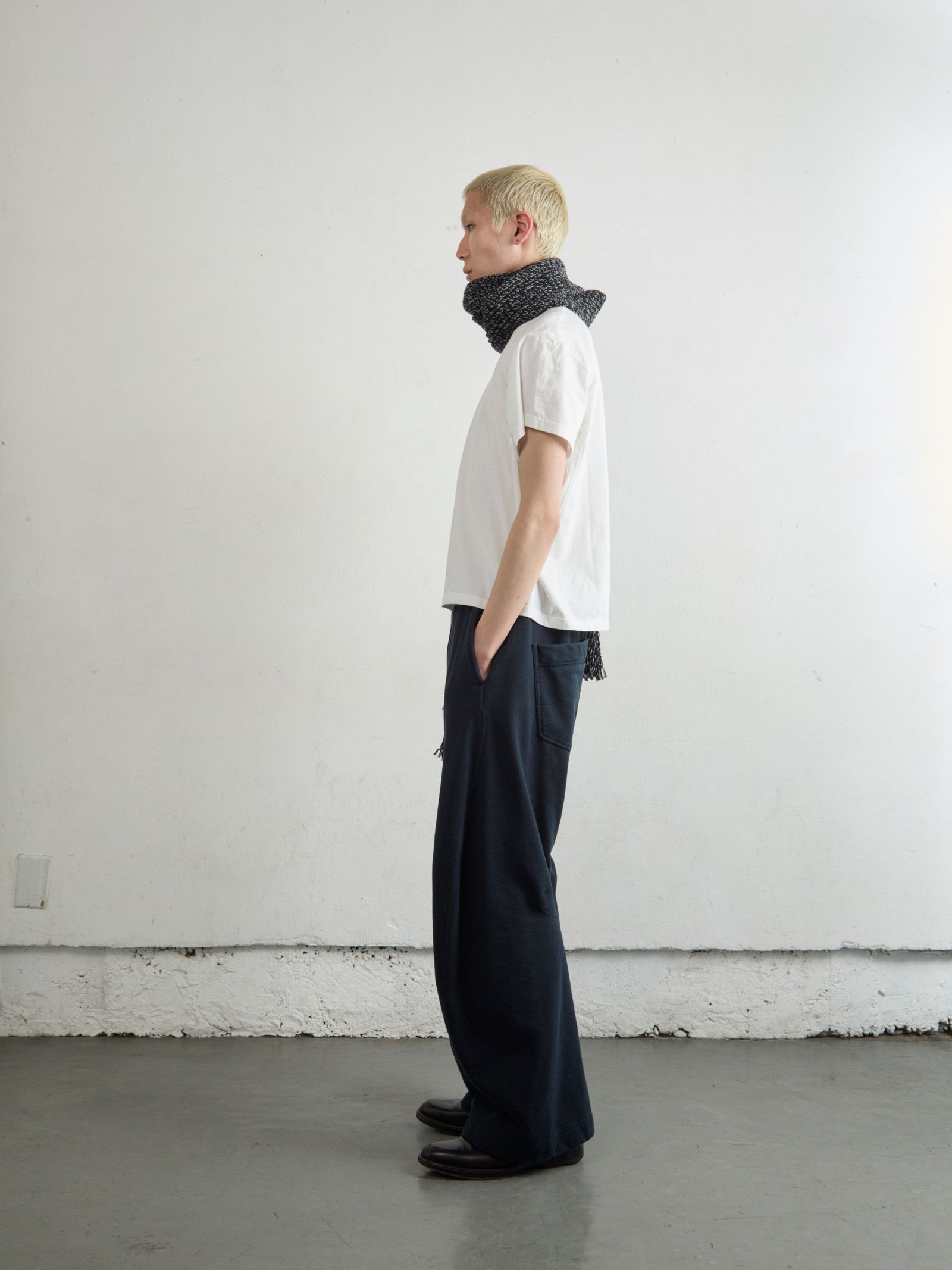 HALF SLEEVE T‑SHIRT（WHITE）