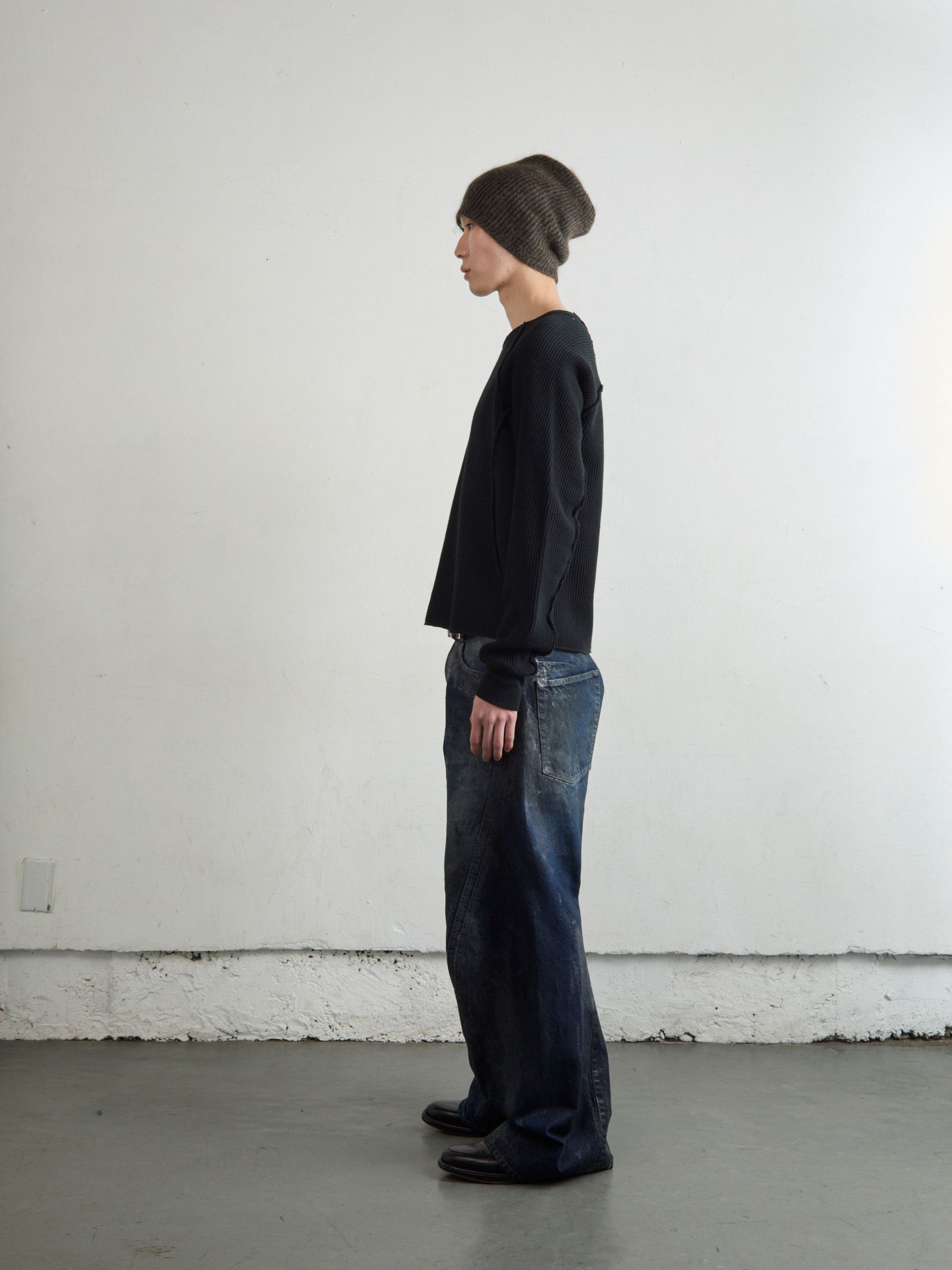 WAFFLE THERMAL LONG SLEEVE T‑SHIRT（BLACK）
