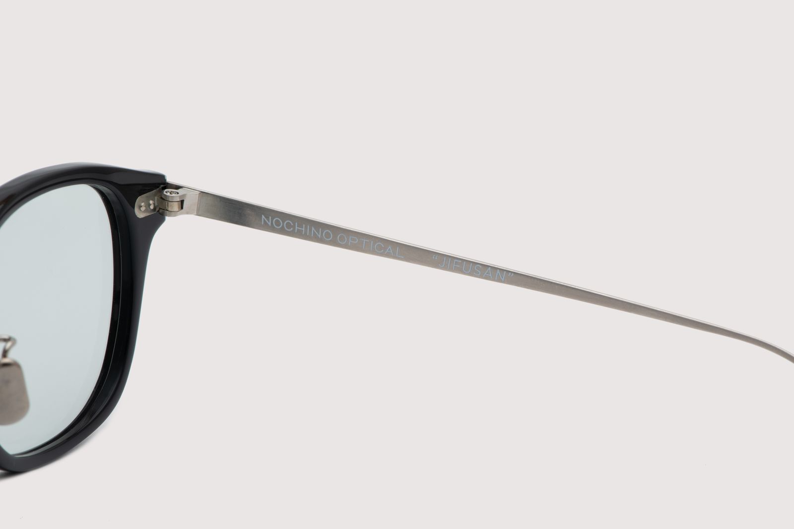 JIFUSAN #1. GLOSS BLACK × CLEAR to GREY