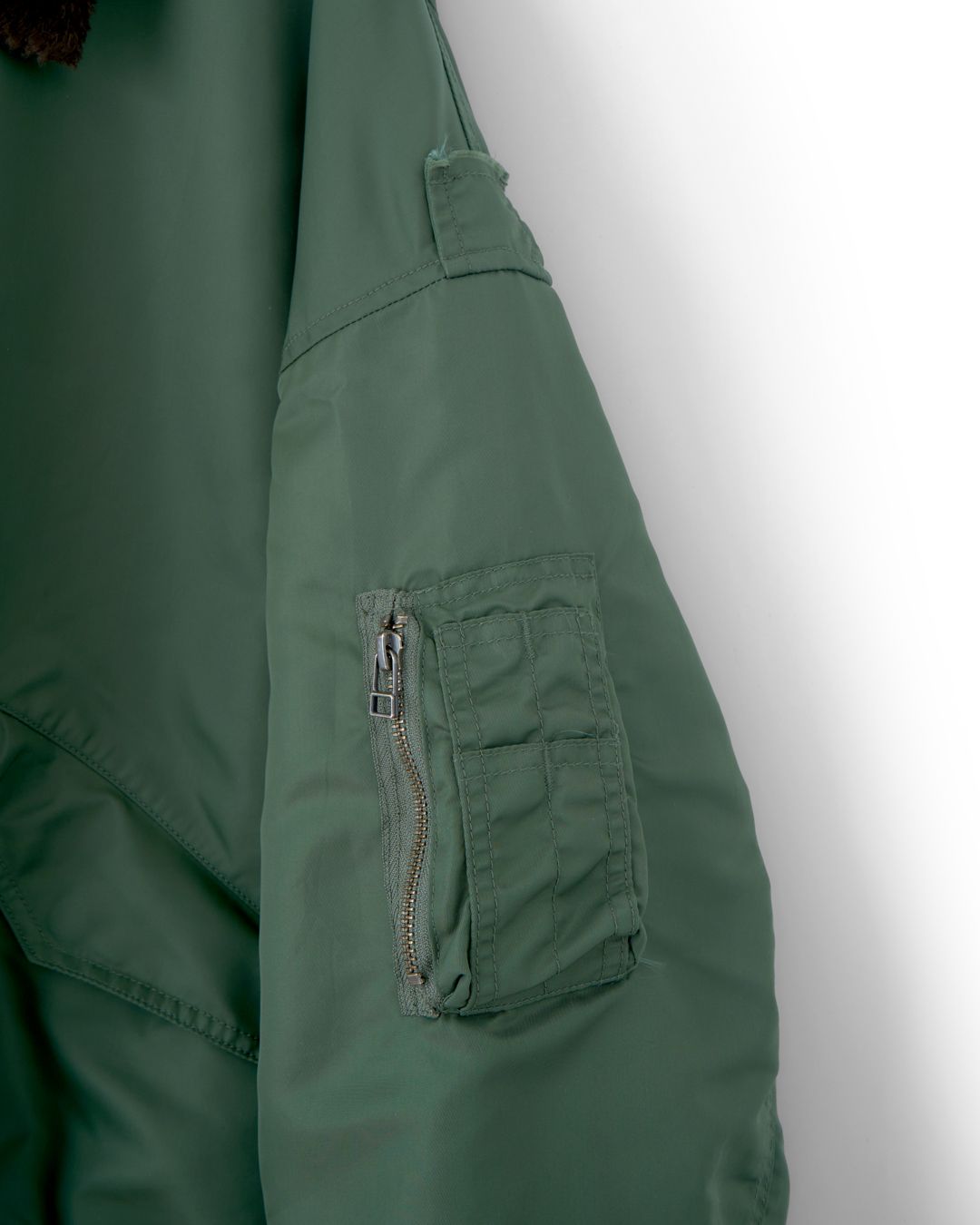 CASTRO JAMPER（OLIVE）