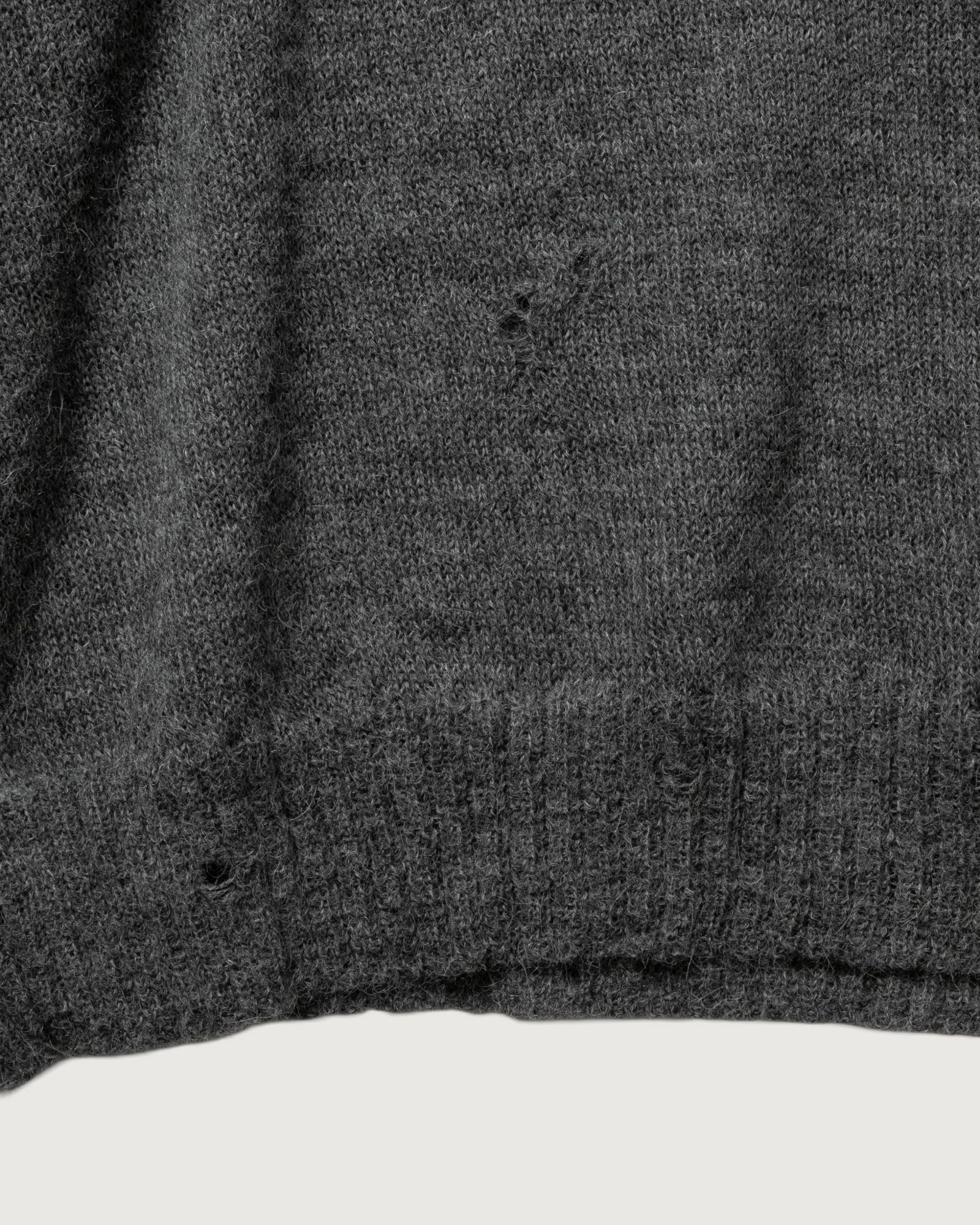 TURTLENECK SWEATER（GRAY）