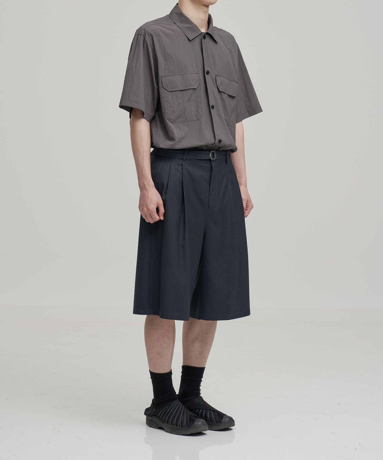 Hemingway Stripe Bermuda Pants（HEATHER CHARCOAL）