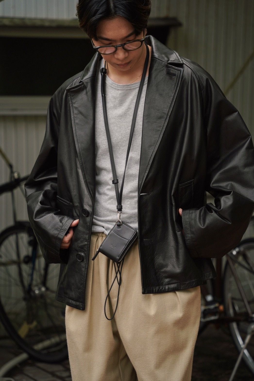 LEATHER OVERSIZE RAGLAN JACKET（BLACK）