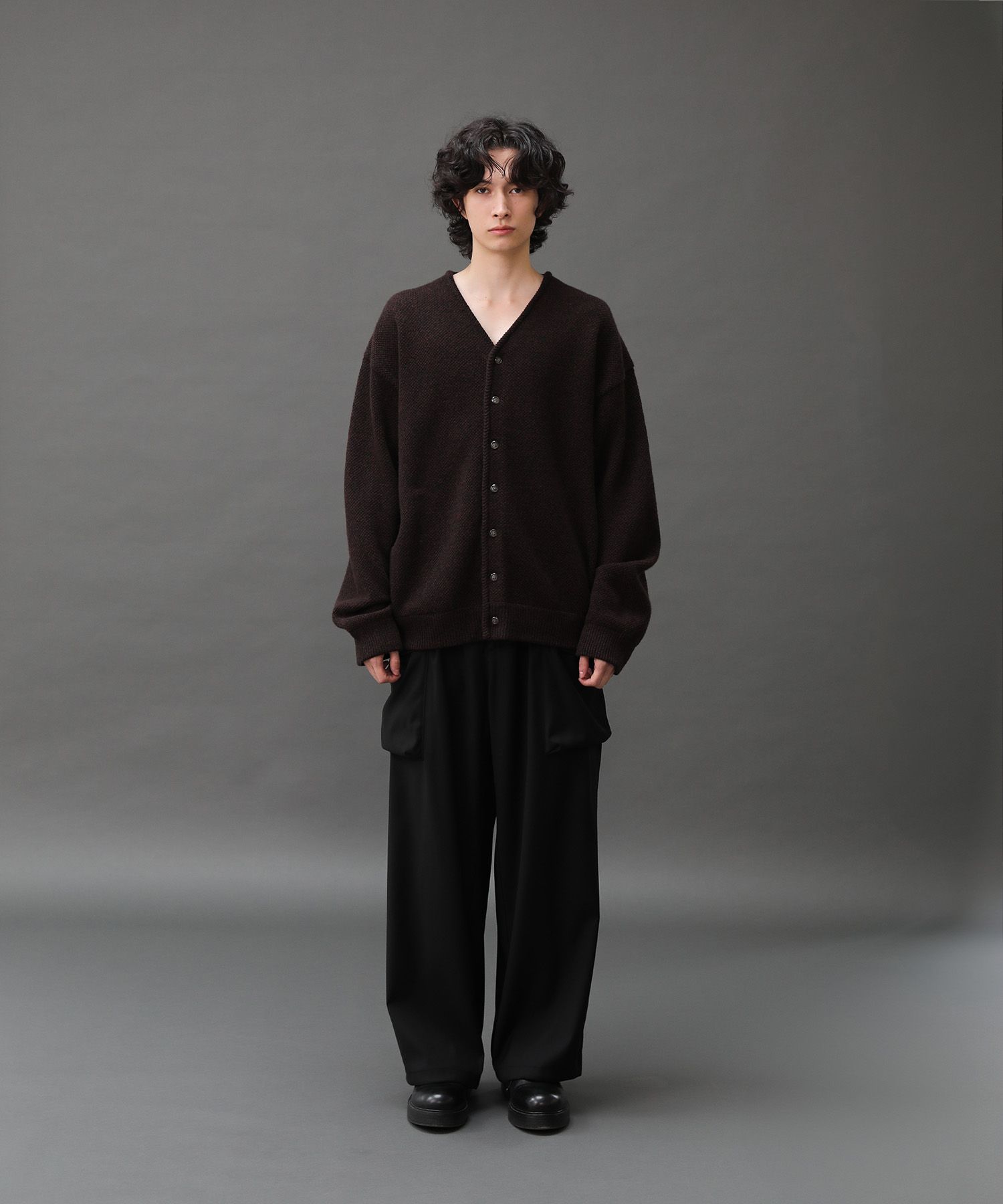 Moss Stitch V-Neck Cardigan（Brown）