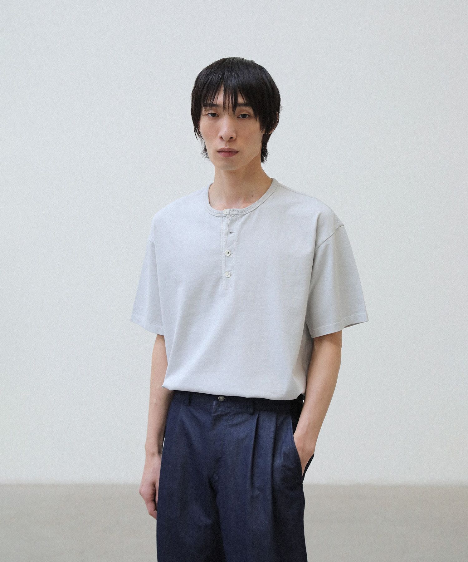 French Henry Neck Garment Tee（DOVE GRAY）