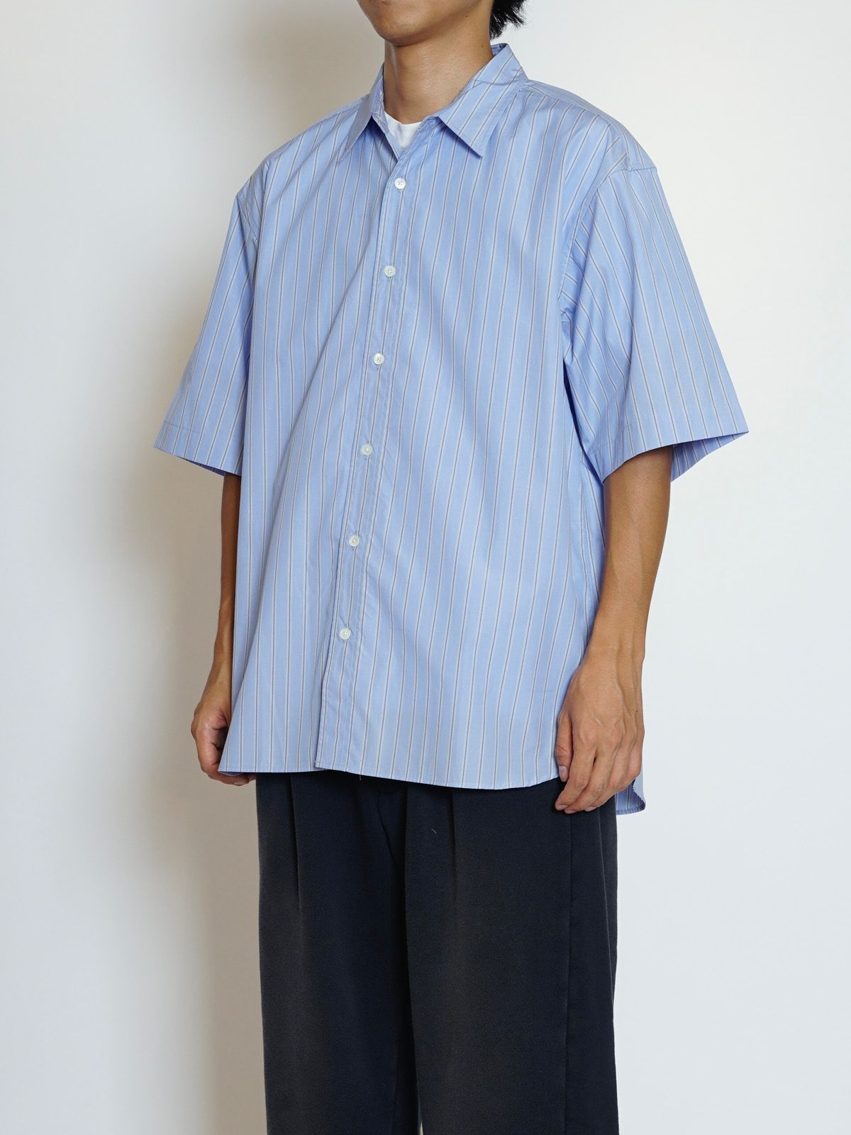 S/S REGULAR SHIRTS（BLUE STRIPE）