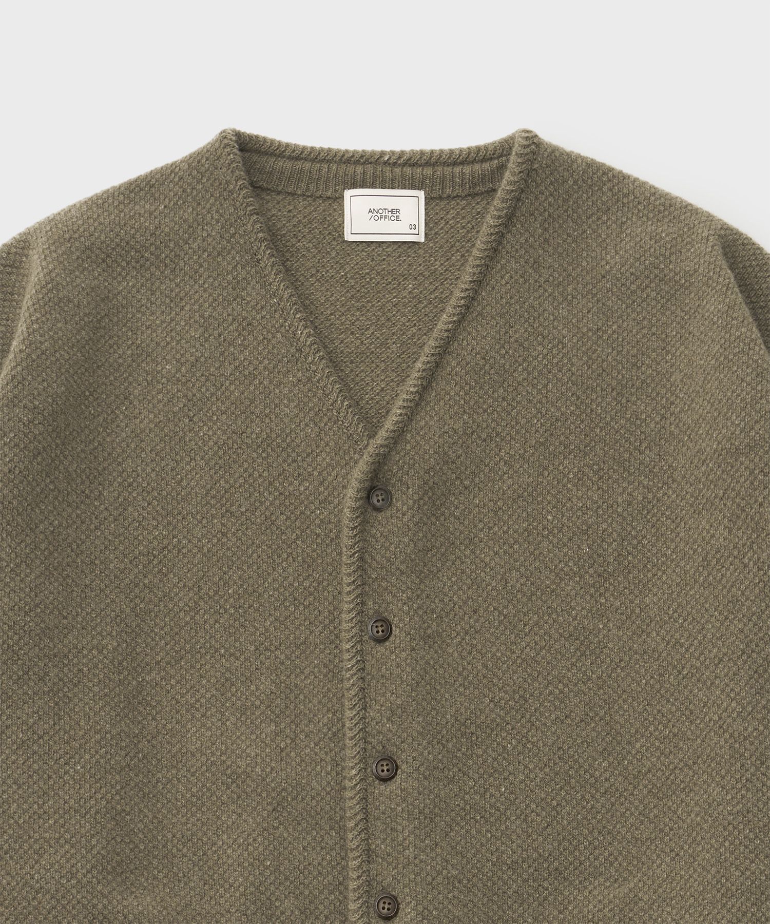 Moss Stitch V-Neck Cardigan（Olive）