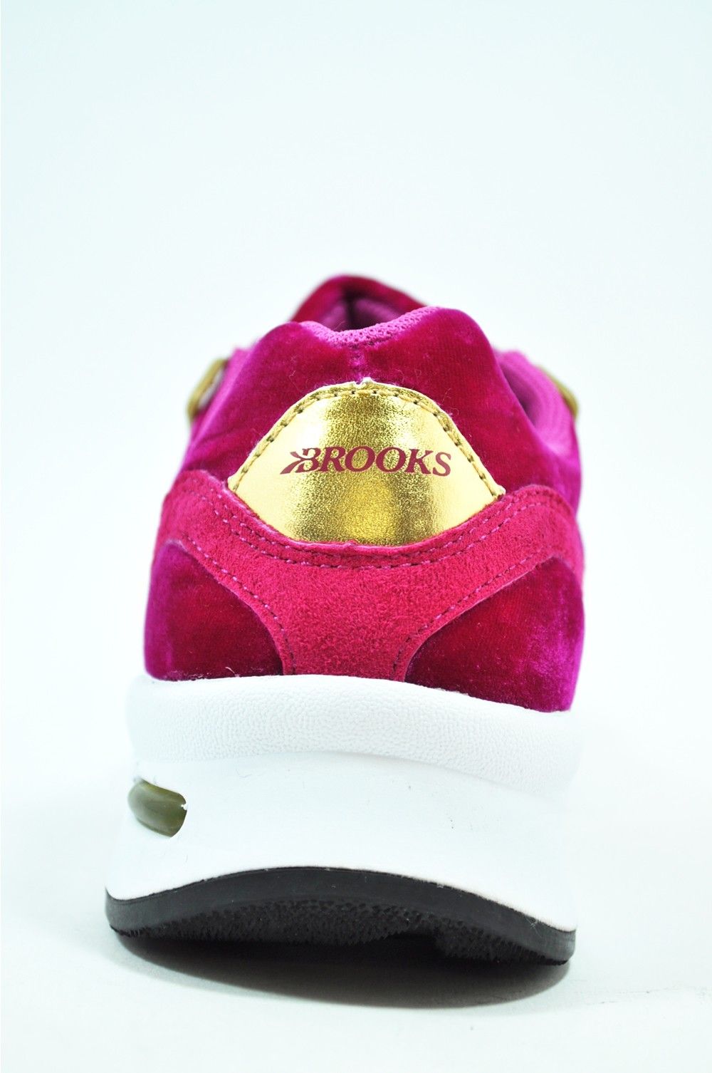 Brooks REGENT(リージェント) ハイテクスニーカー