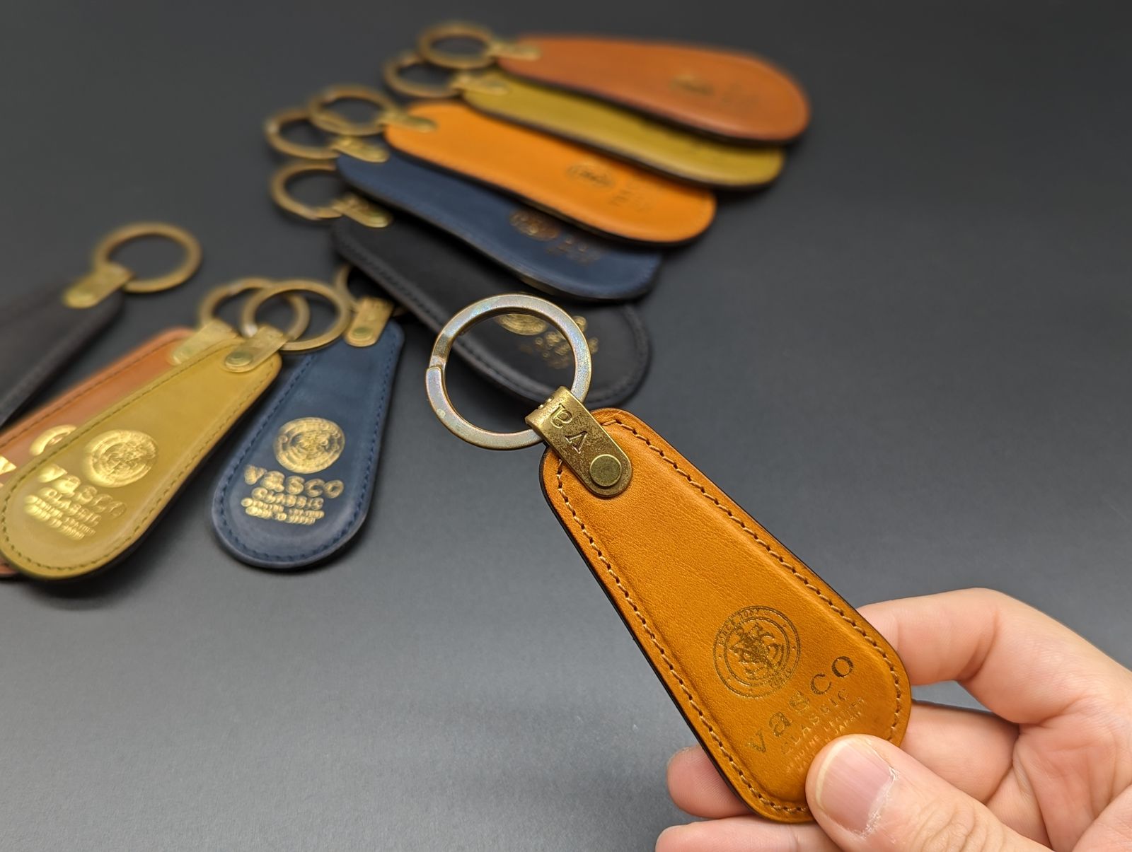 持ち運びできるオシャレな靴べら【vasco】”レザーボヤージュシュー 