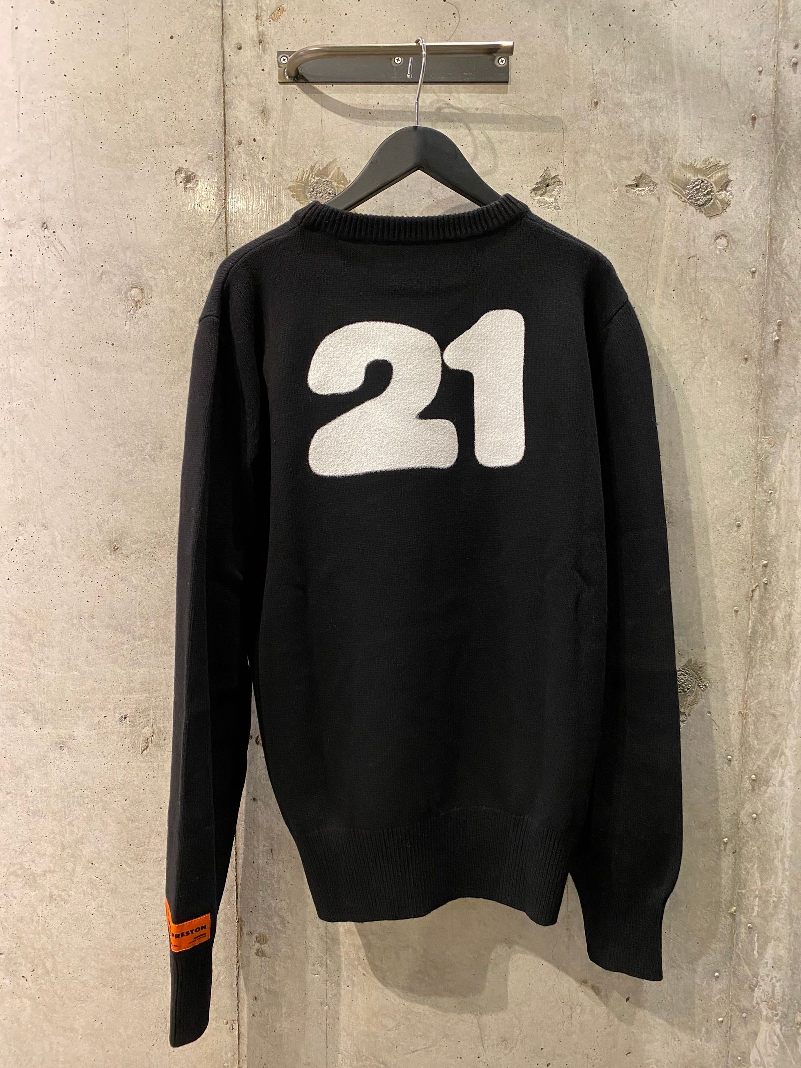 HERON PRESTON-knit/black | R and another stories