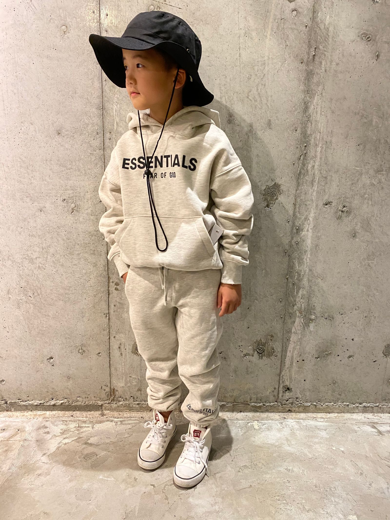 FOG ESSENTIALS PULLOVER HOODIE (KIDS)/OATMEAL