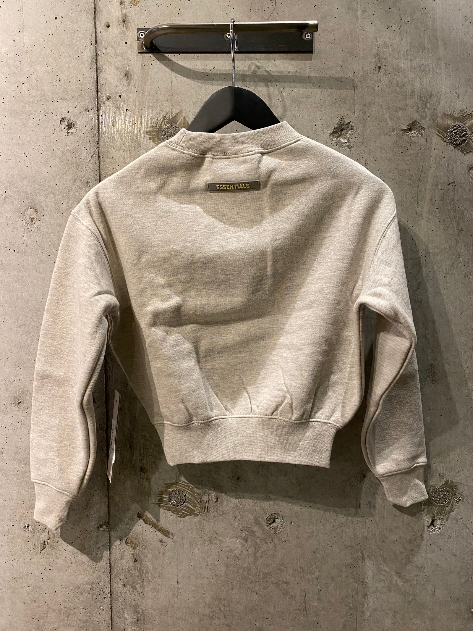 FOG ESSENTIALS (KIDS) crew neck /OATMEAL