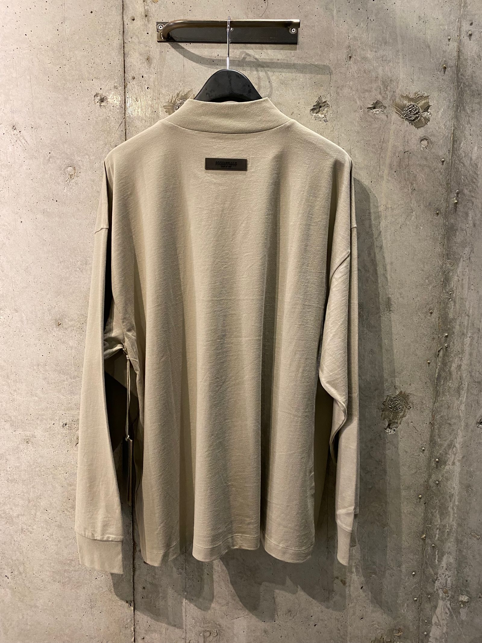 ESSENTIALS L/S Tshirt(SEAL)