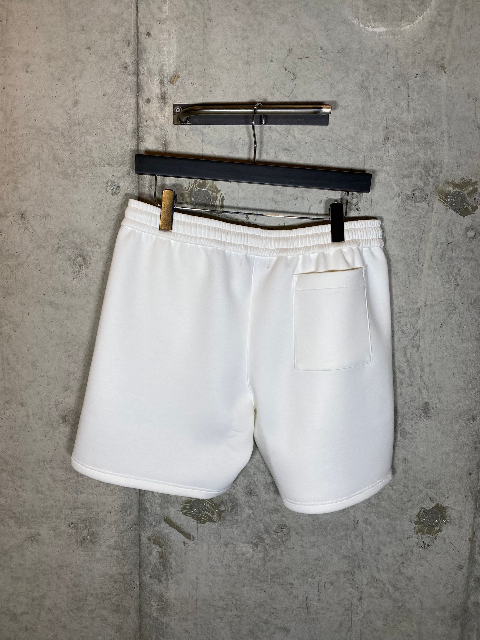Raphael Cardboard Half Pants / White