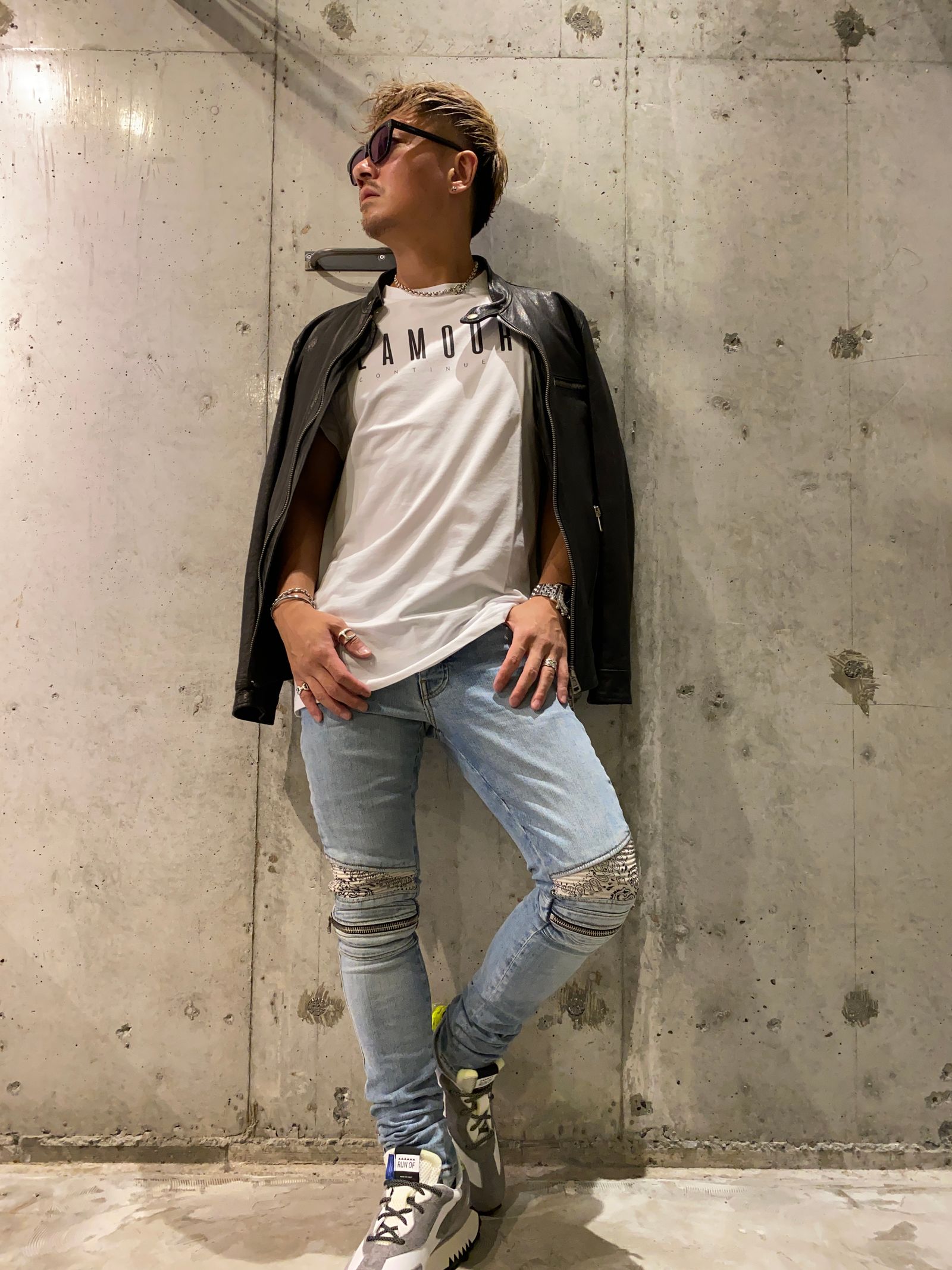 ESTES/Black