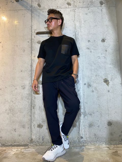 VEGAN LEATHER POCKET TEE/BLACK