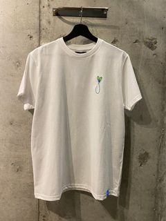 Tiphanie2/white-blue rainbow