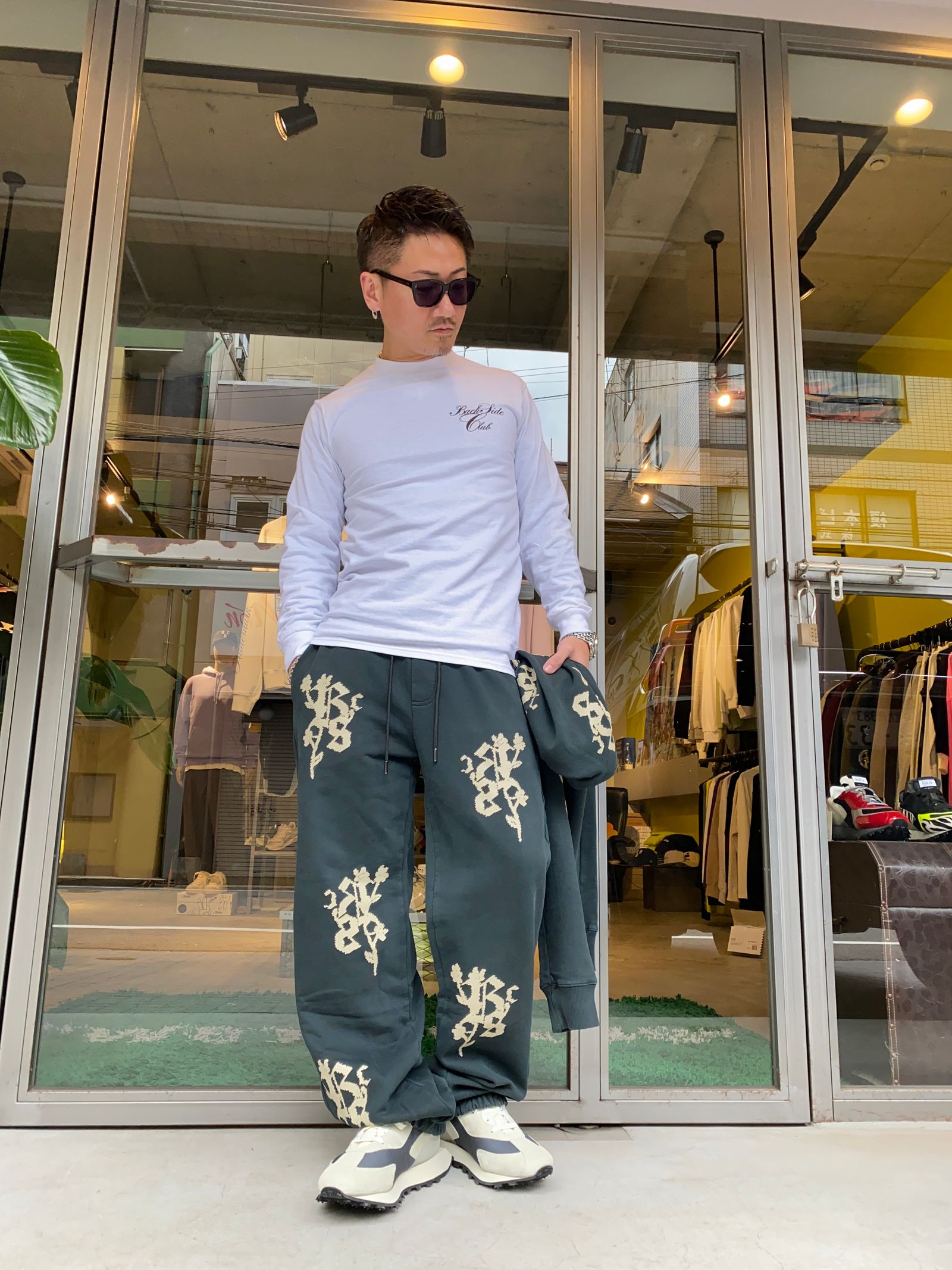 FLEECE ZIPPED PANTS/FLOWER BLACK