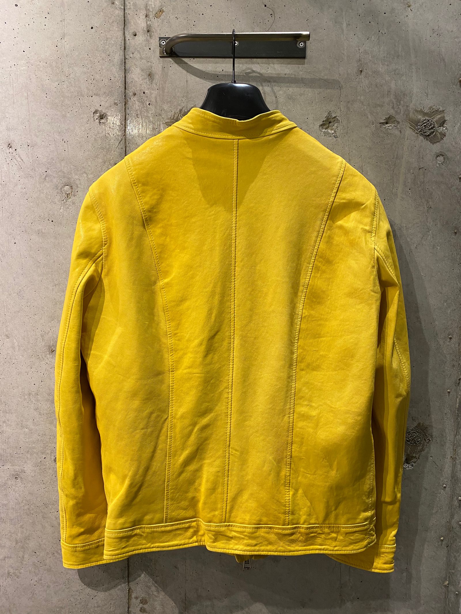 ESTES/Yellow
