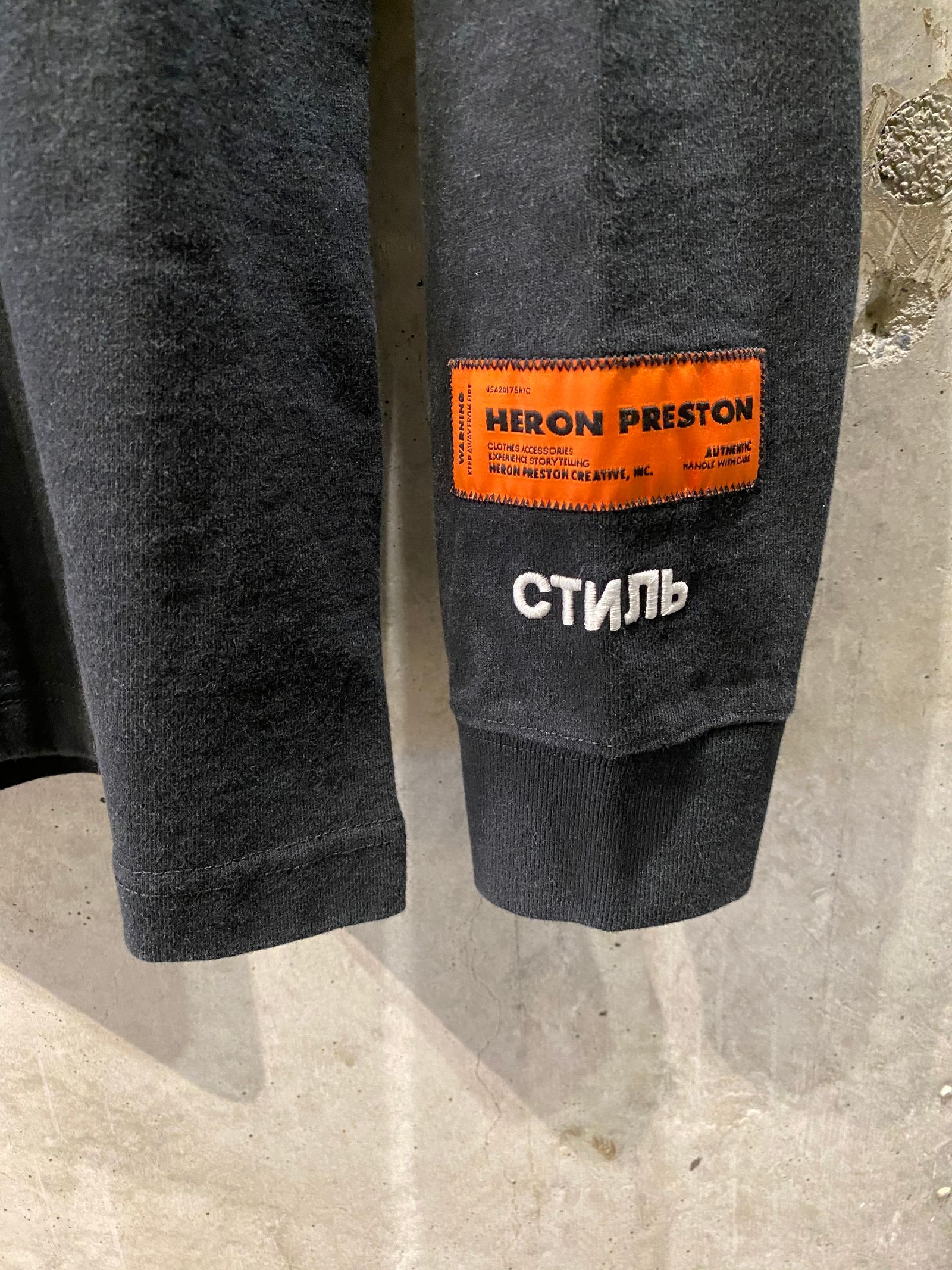 HERON PRESTON-turtleneck