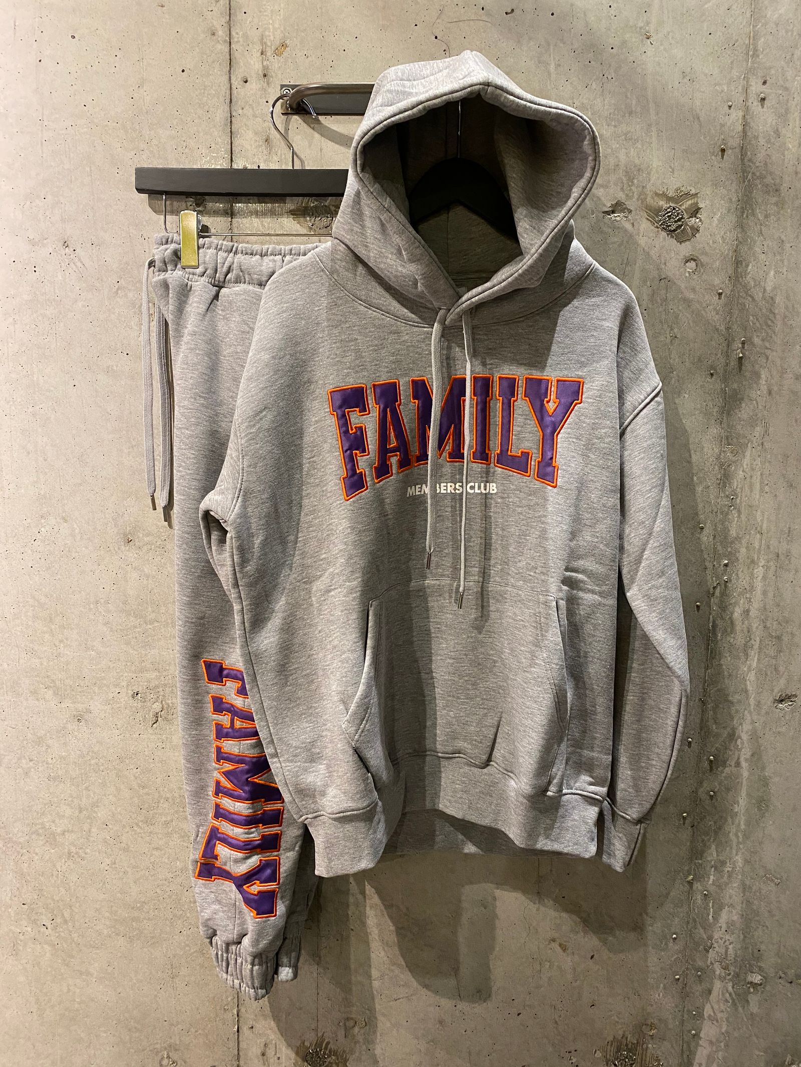 FAMILY FIRST MILANO - LOGO SWEAT PANTS/gray | R and another stories