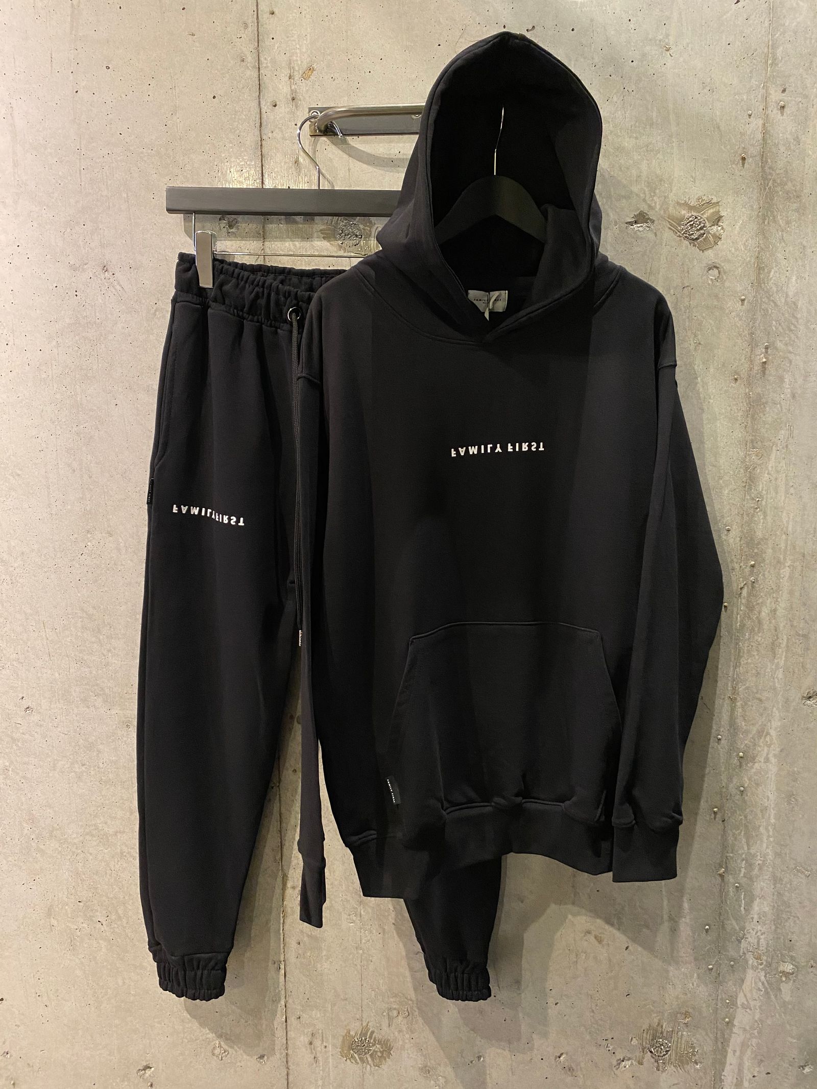 SWEAT PANTS/black