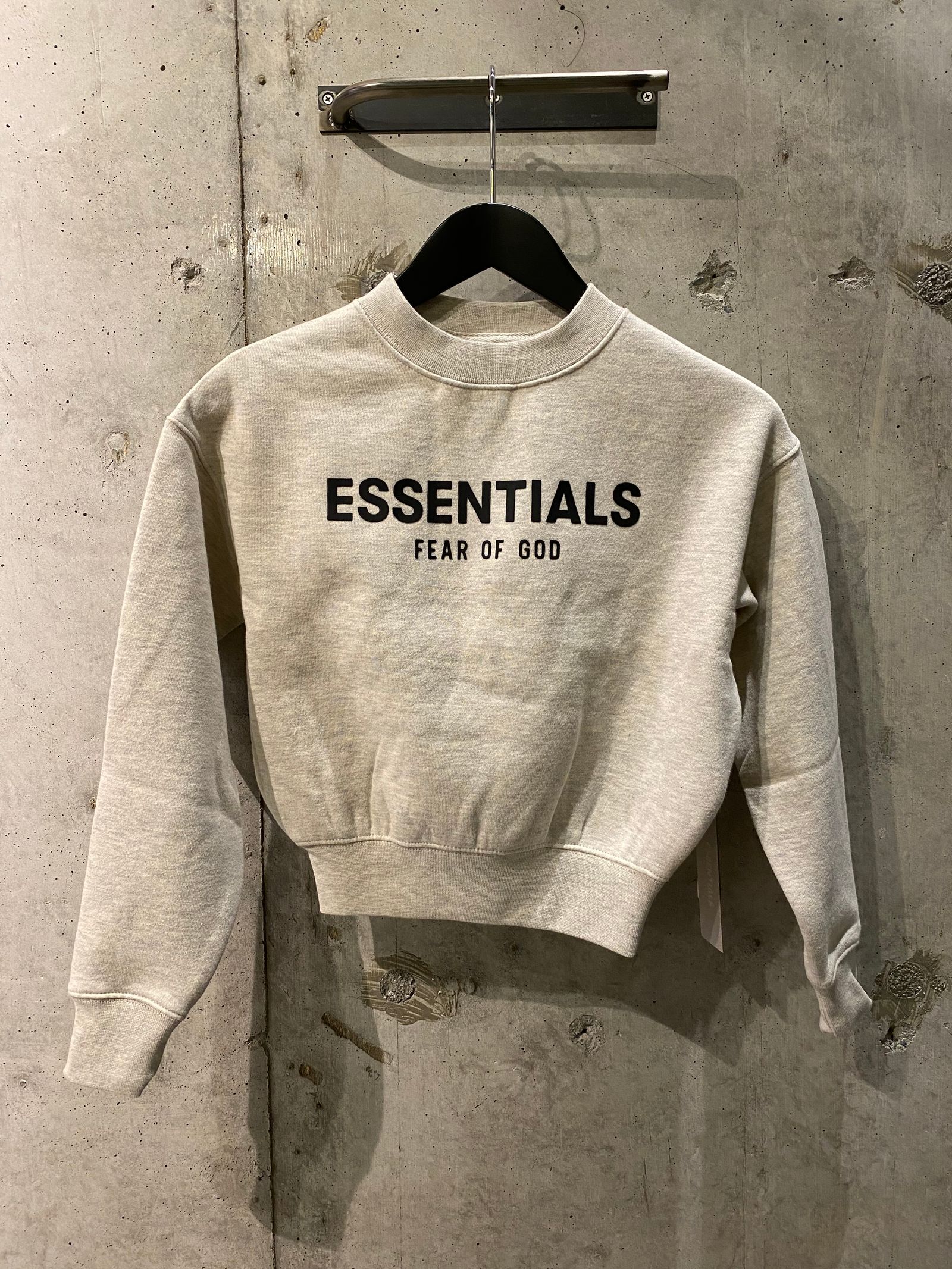 FOG ESSENTIALS (KIDS) crew neck /OATMEAL