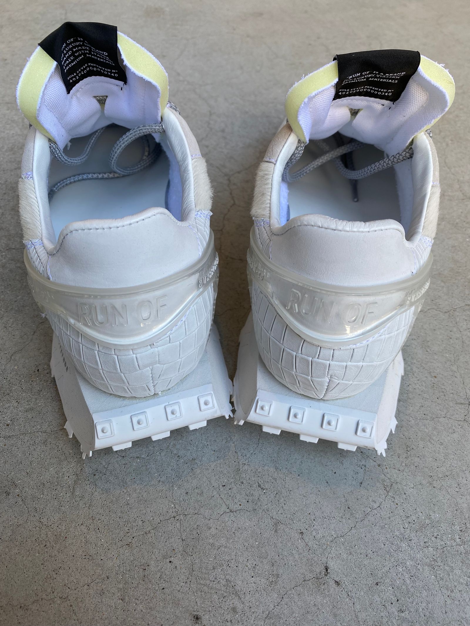 WHITE  MAMBA  jl
