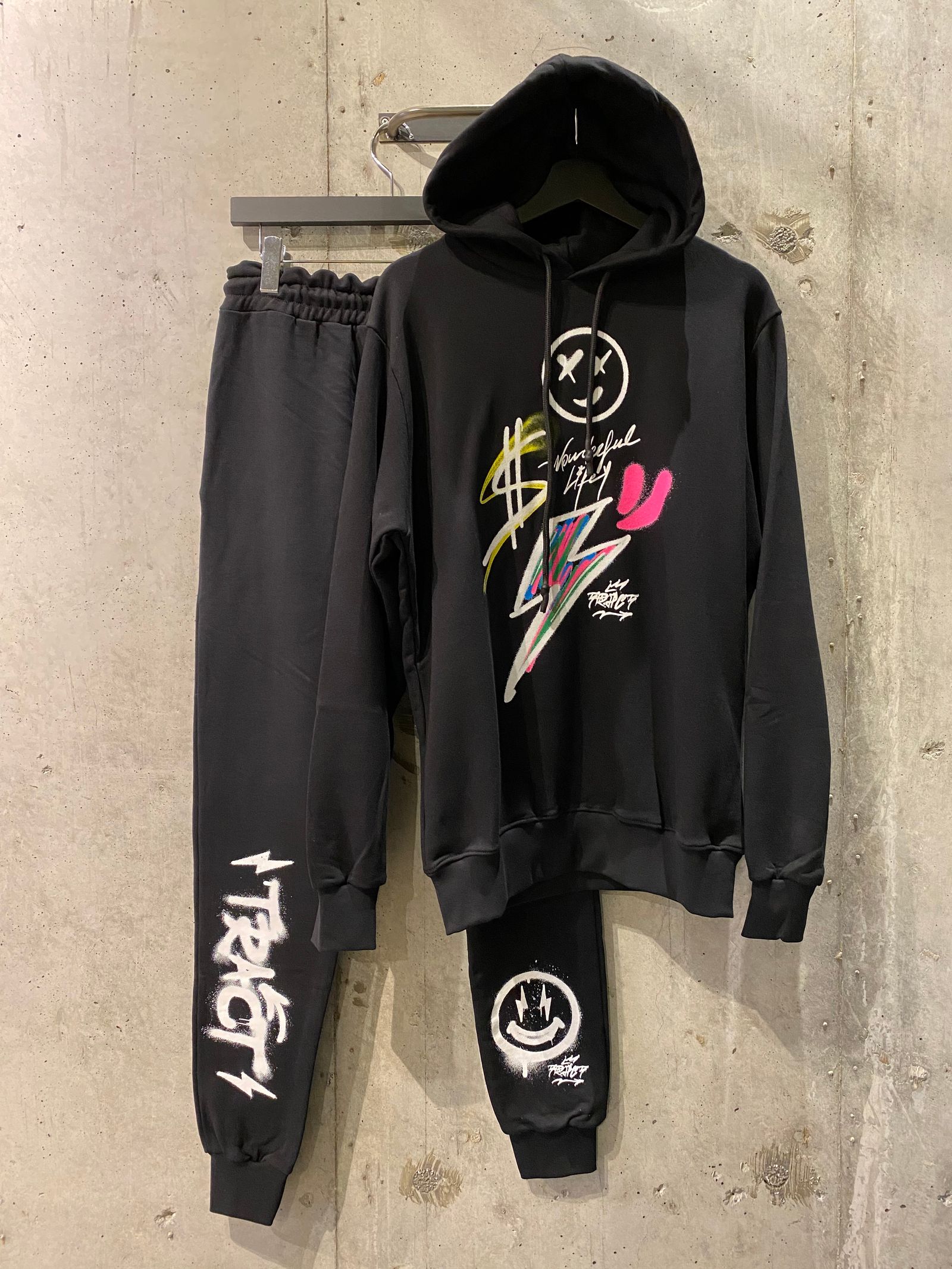 SMILE JOGGING /sweat pants
