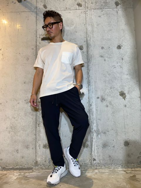 VEGAN LEATHER POCKET TEE/WHITE