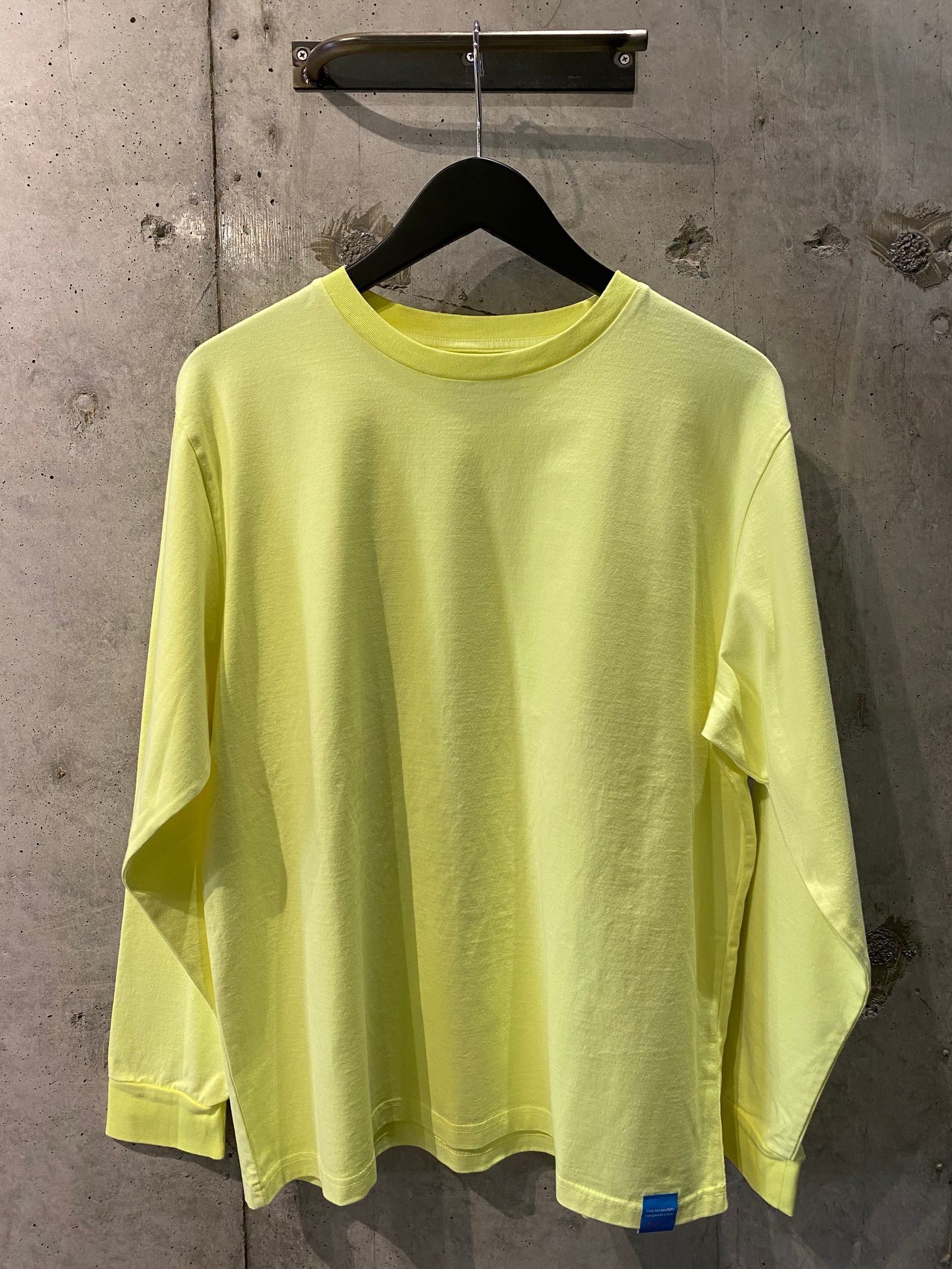 OXLST OXMO yellow