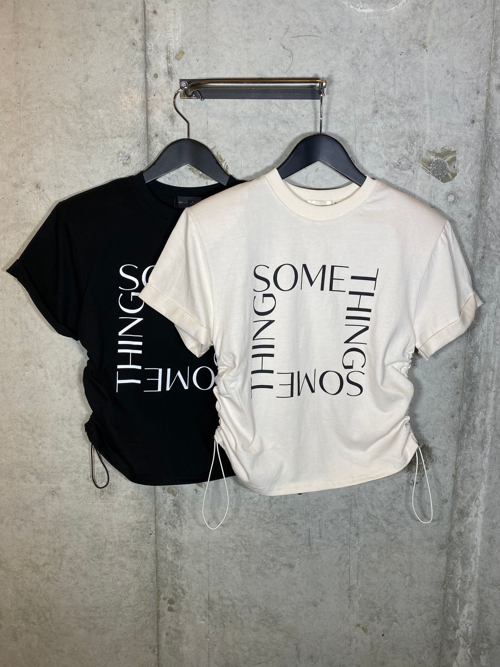 サイドアジャスターTEE/オフホワイト/フリーサイズ