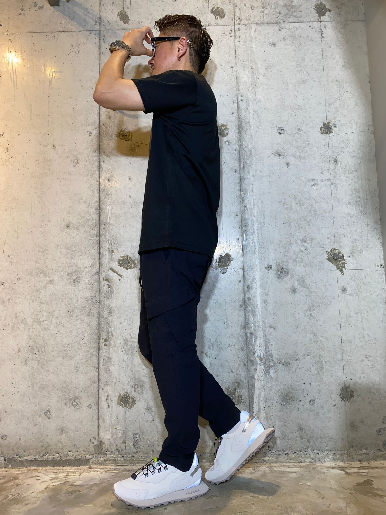 VEGAN LEATHER POCKET TEE/BLACK