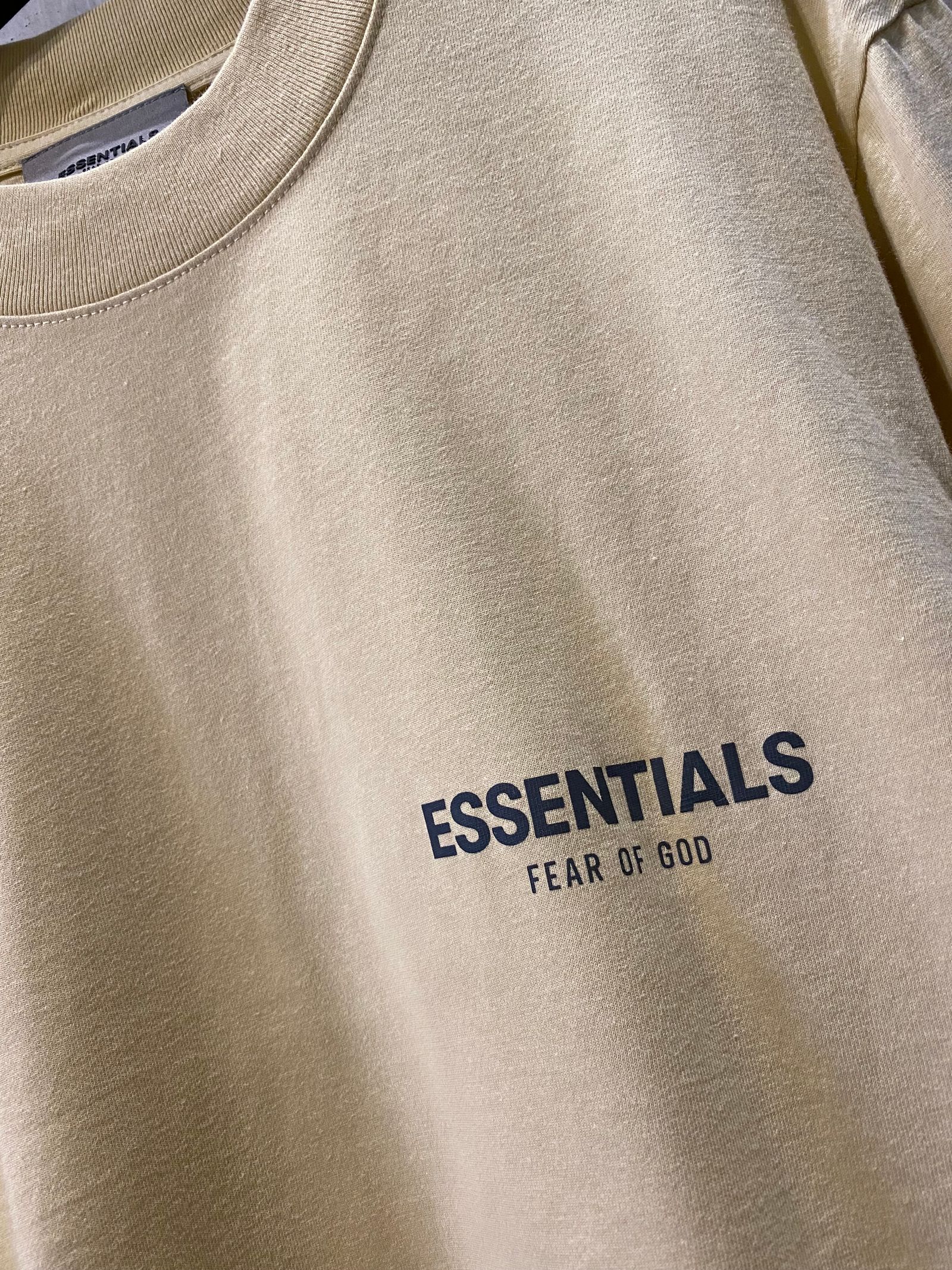 ESSENTIALS LONG Tshirt / GARDEN GLOV