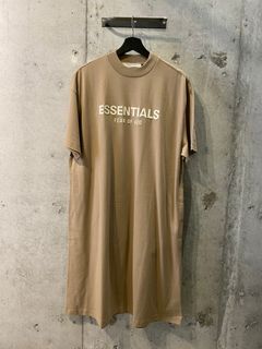 ESSENTIALS one piece