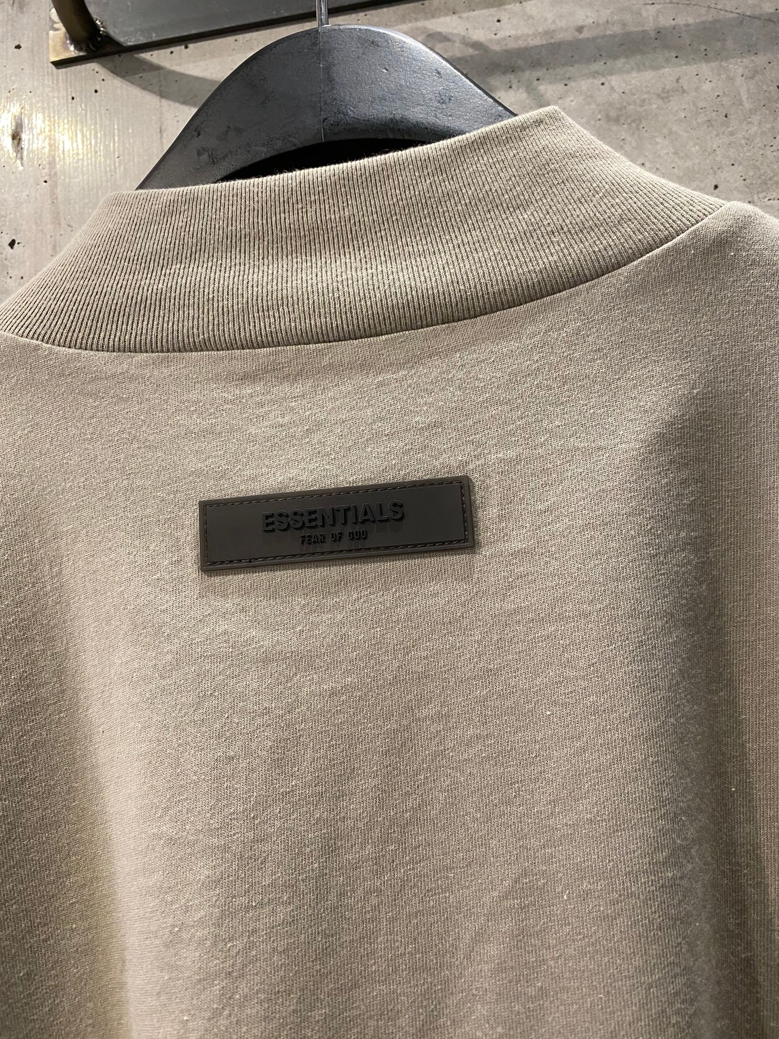 ESSENTIALS L/S Tshirt(SEAL)