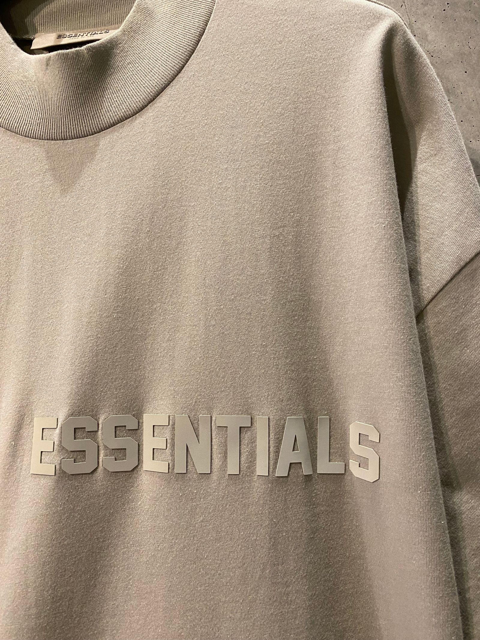 ESSENTIALS L/S Tshirt(SEAL)