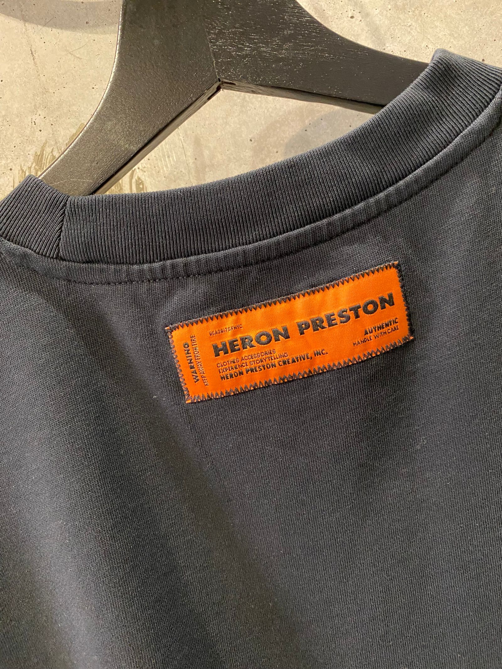 HERON PRESTON - HPNY Tシャツ/black | R and another stories