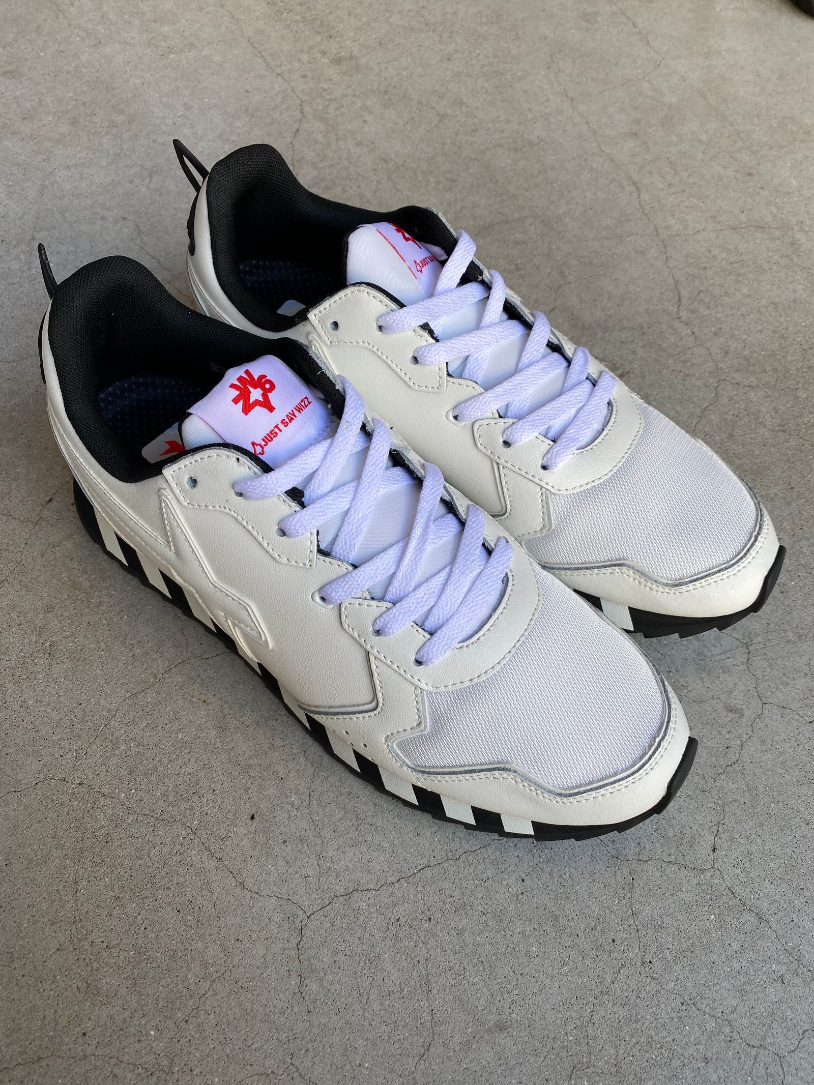 10-OA01/WHITE