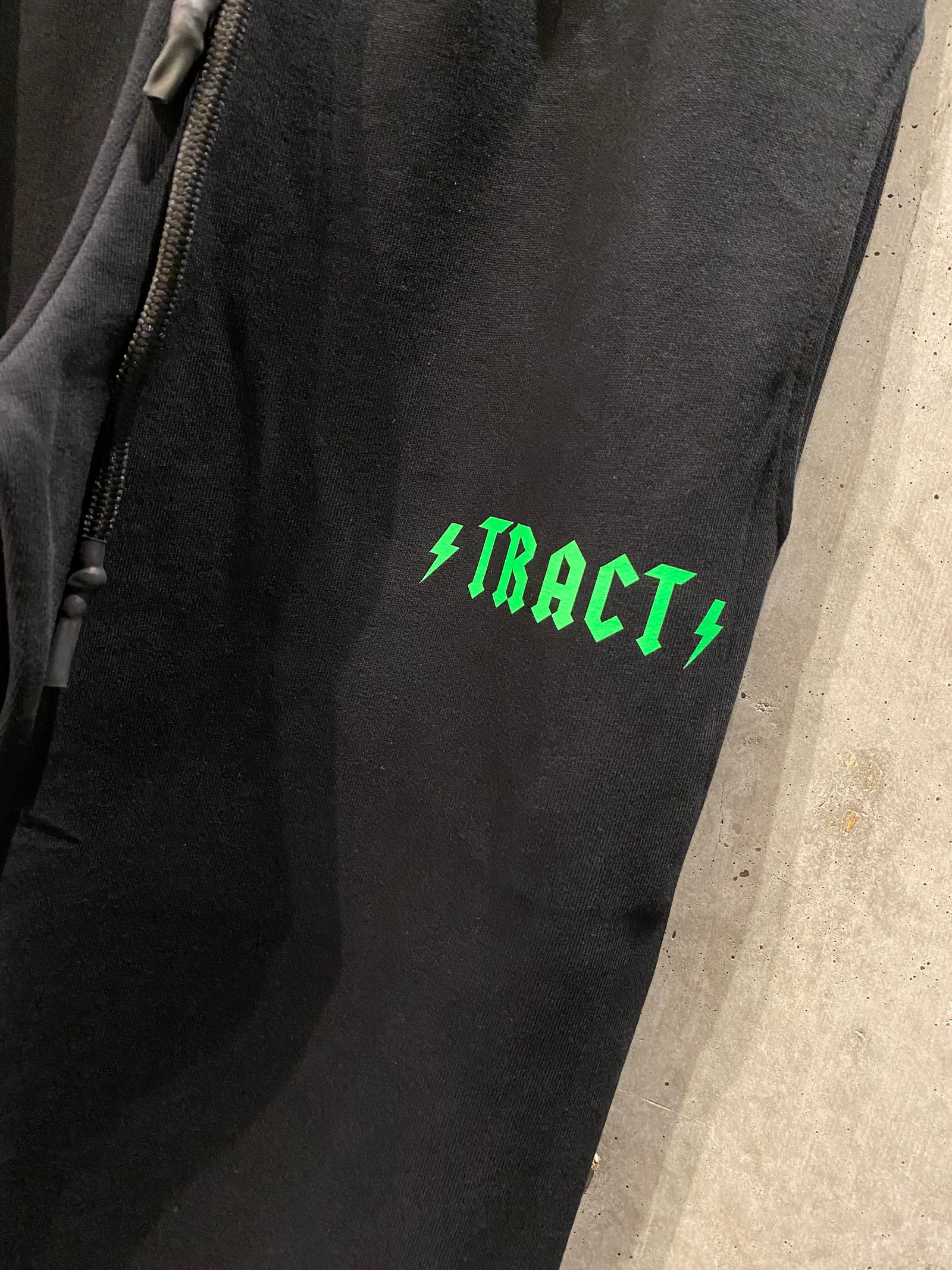 CREATIVITY JOGGING /black green