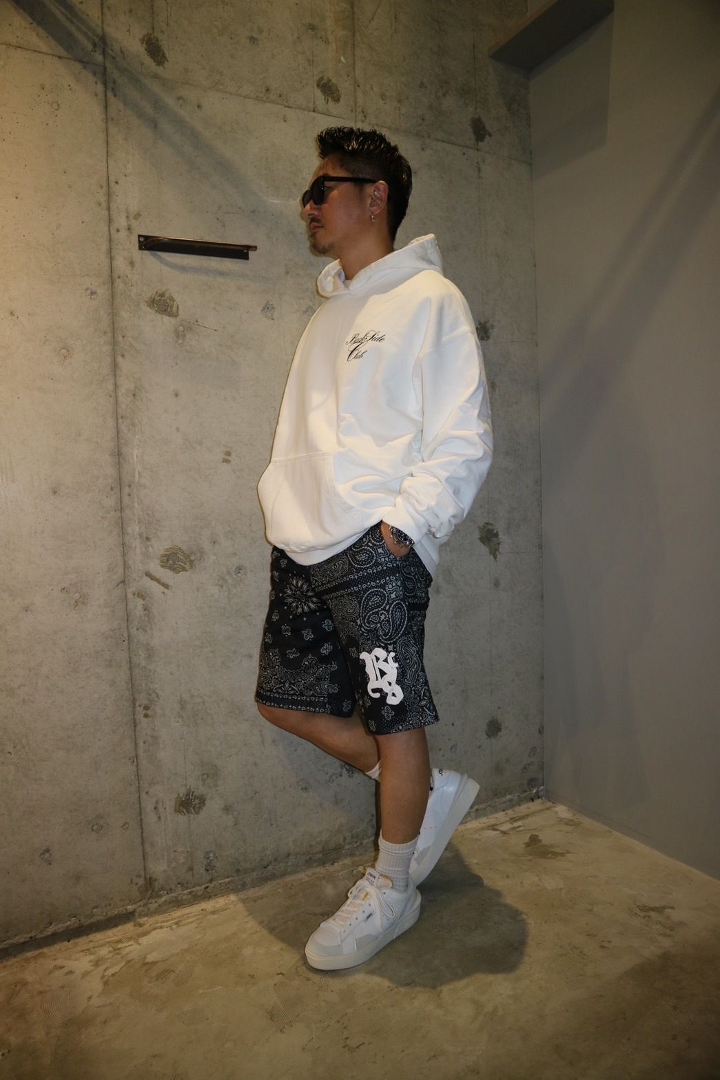 OVERPRINTED BASKET SHORTS/CROCHET BLACK