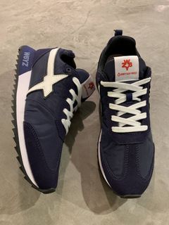 FLY-M 9102