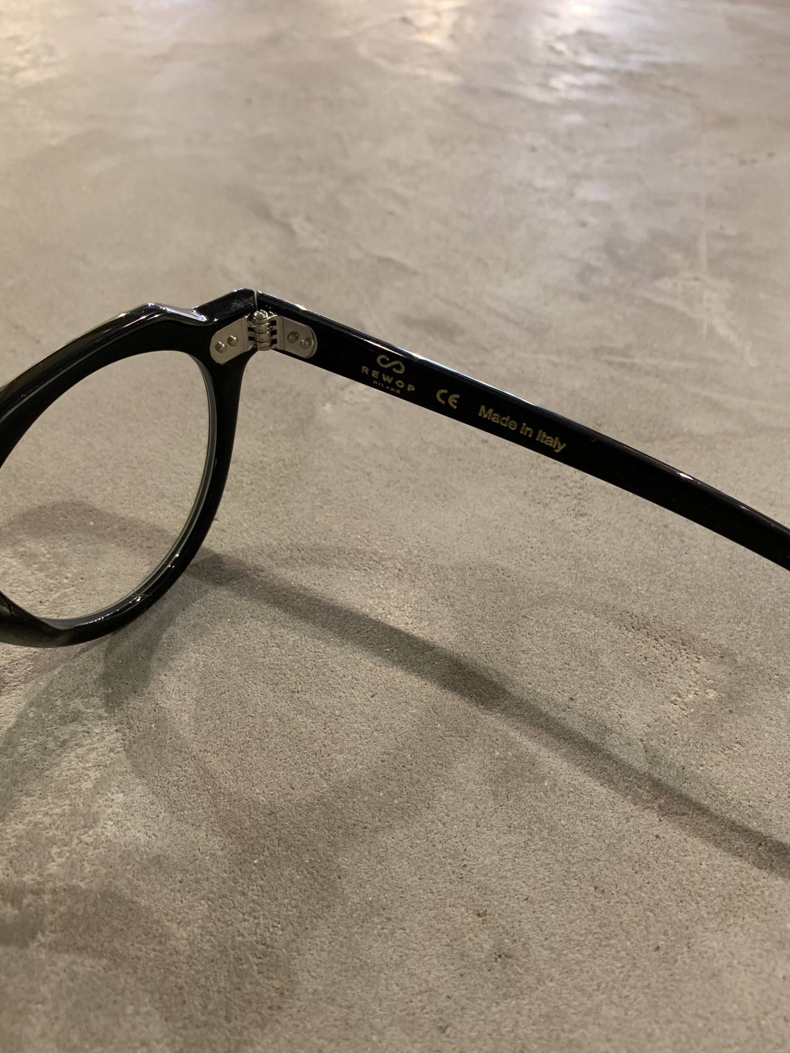 Capri Black/Clear